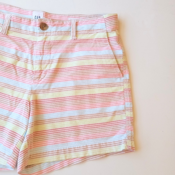 BST SOLD!GAP stripe multicolor city shorts casual size medium - Picture 4 of 6